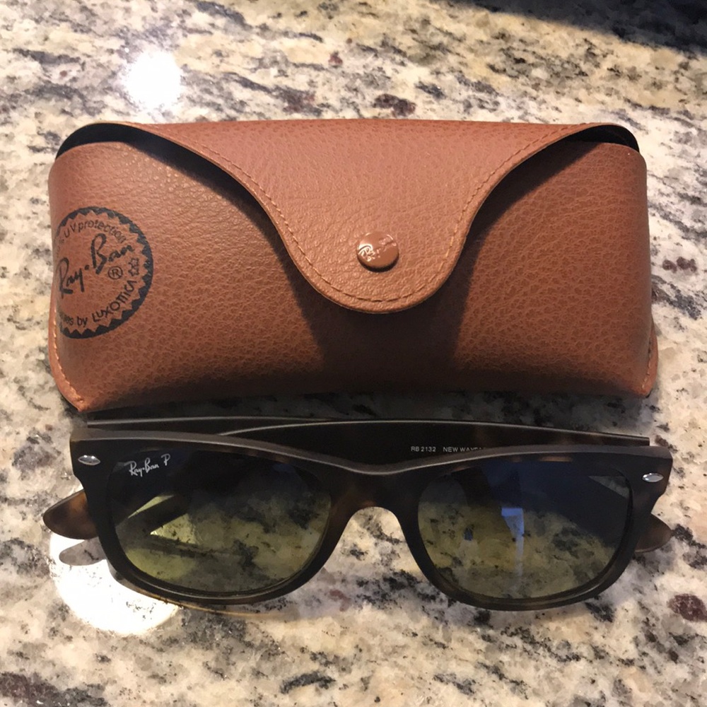 Ray-ban new wayfarer polarized sunglasses